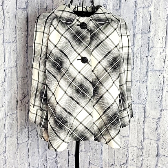 CATO Black‎ and White Plaid Cape Jacket Medium - Picture 1 of 7